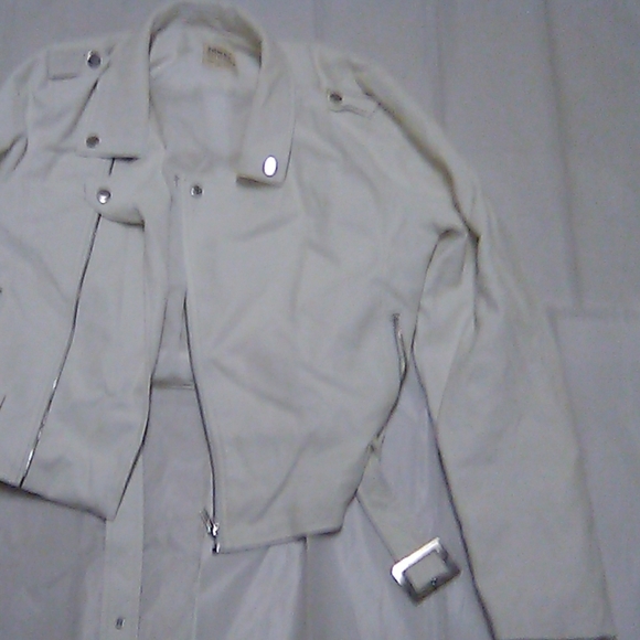 White Ashely leather jacket - Picture 1 of 1